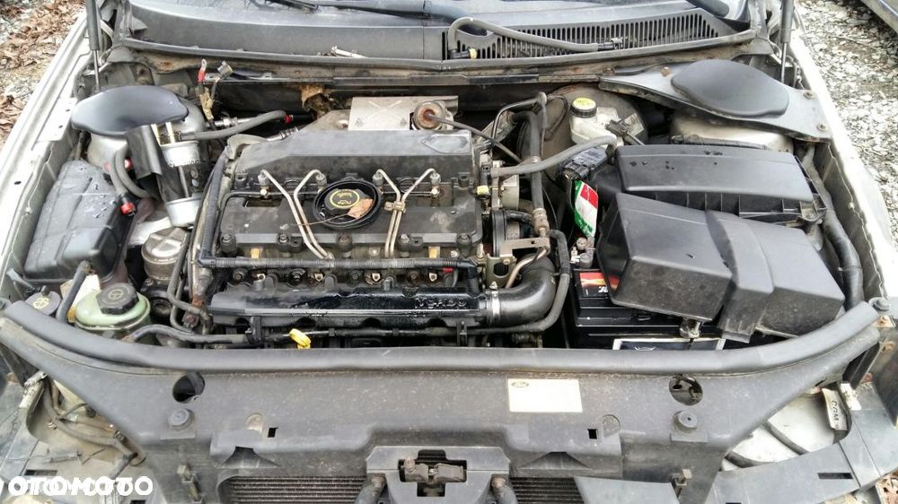 Części ford Mondeo mk3 2.0 115 KM krótkie wtryski hatchback Kombi - 8