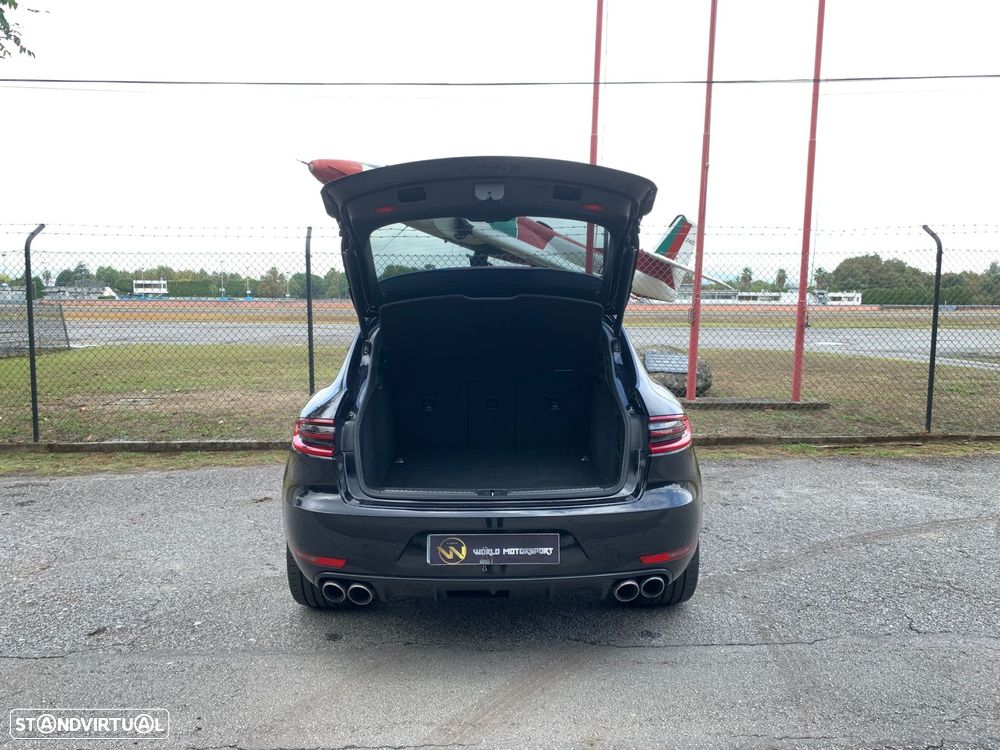 Porsche Macan S - 56