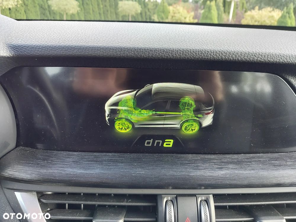 Alfa Romeo Stelvio 2.2 JTDM Q4 - 21