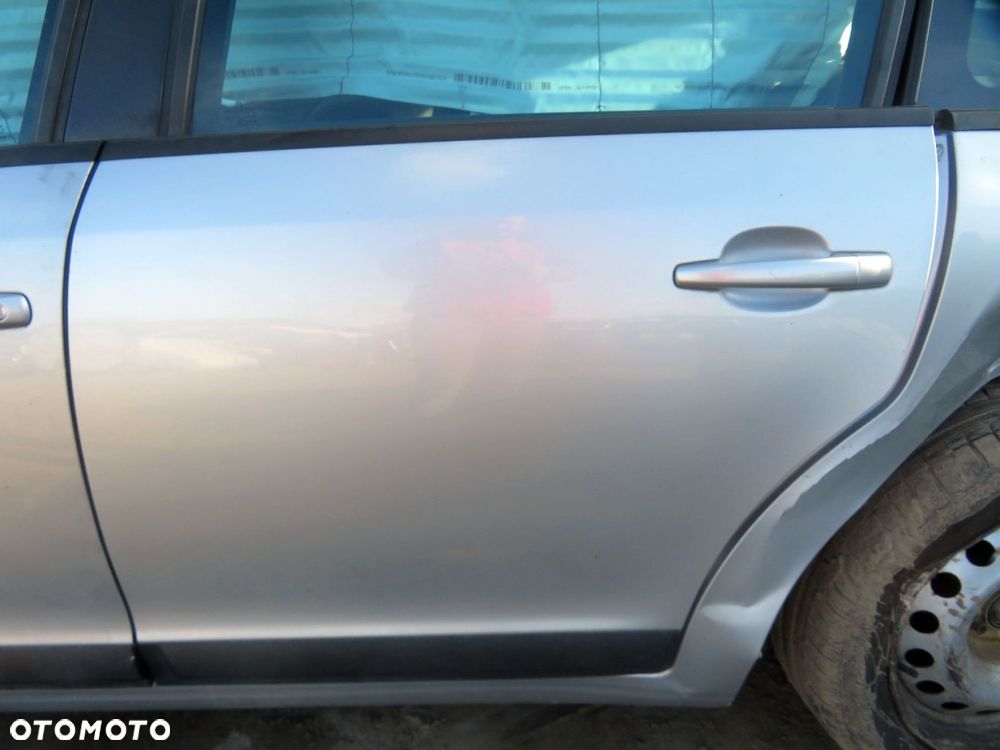 DRZWI TYLNE LEWE C4 I 5D HB EZR  SREBRNY CITROEN 2004-2008 - 3