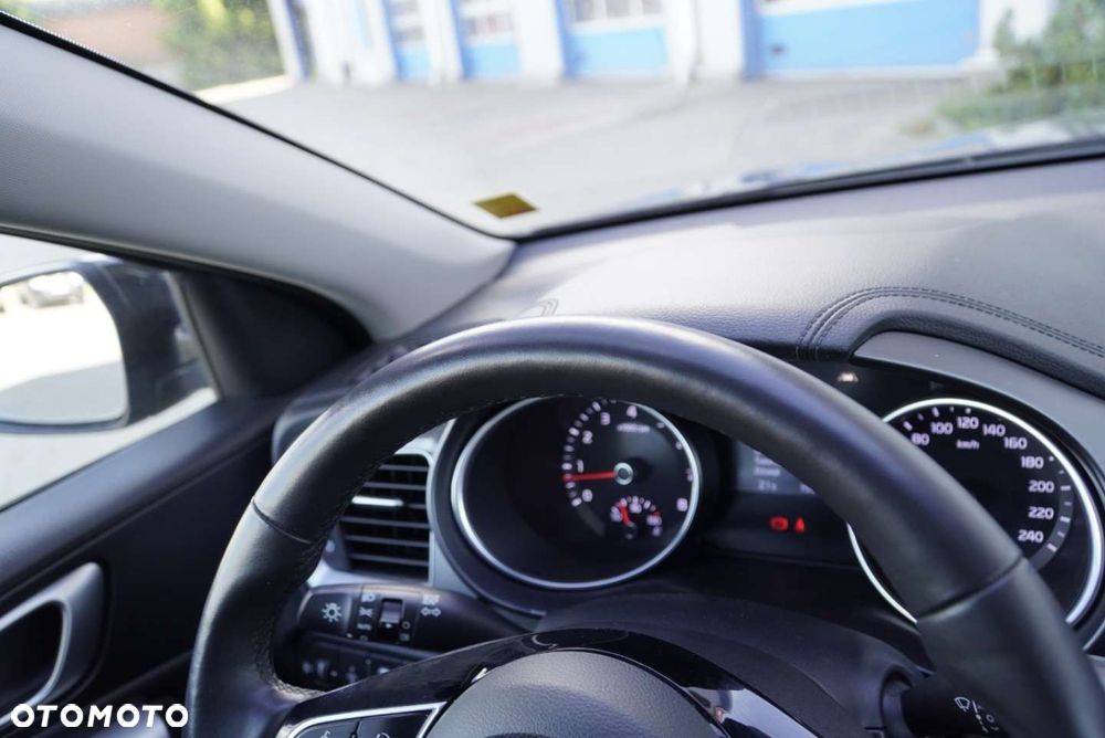 Kia Ceed 1.4 T-GDI OPF Spirit - 13