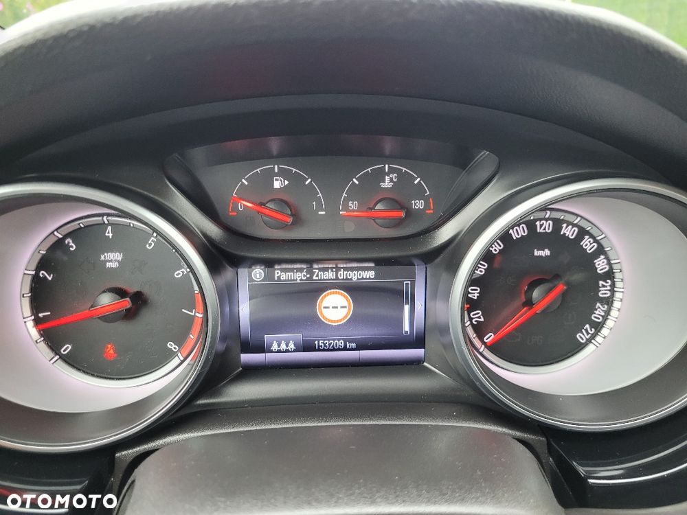 Opel Astra 1.4 Turbo Start/Stop Dynamic - 14