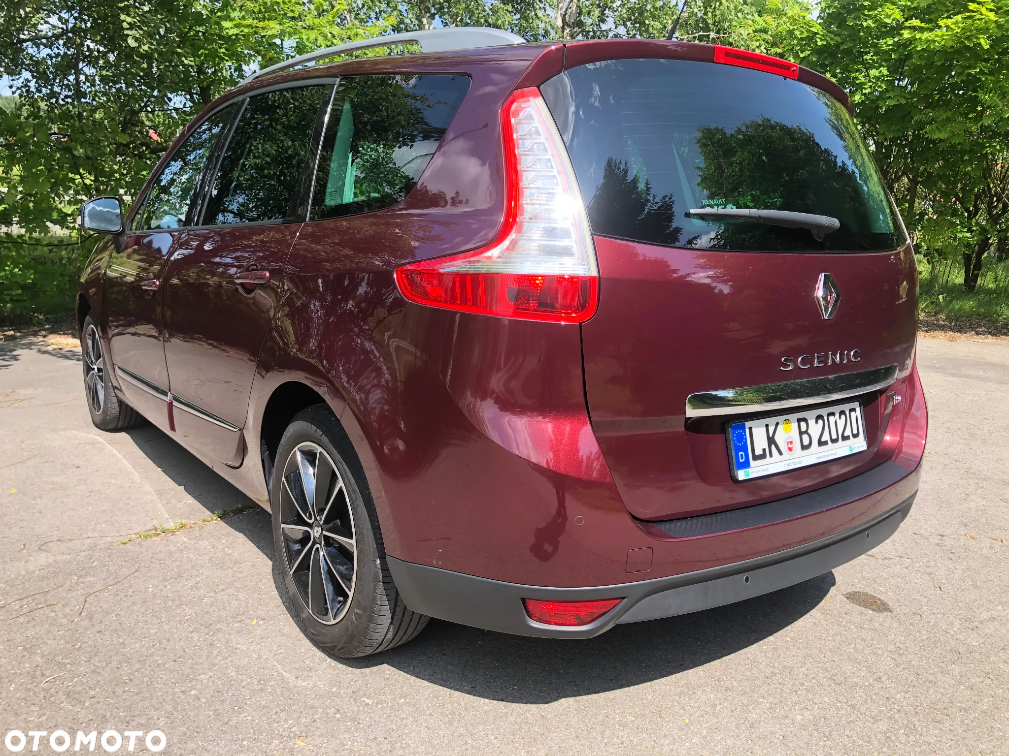 Renault Grand Scenic ENERGY TCe 115 S&S Bose Edition - 13