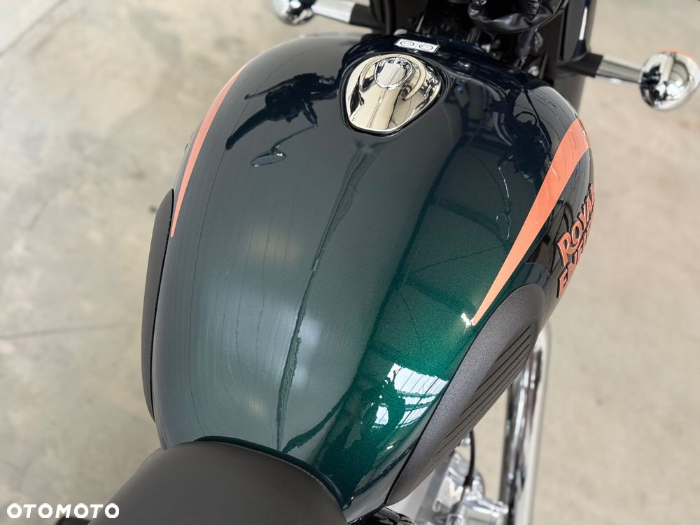 Royal Enfield Classic - 20