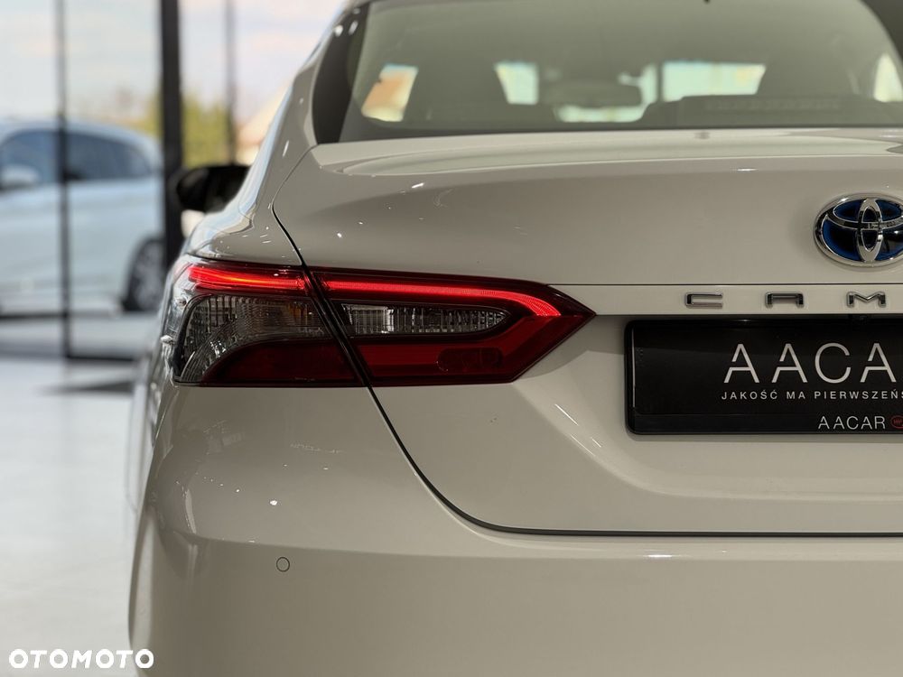 Toyota Camry - 39