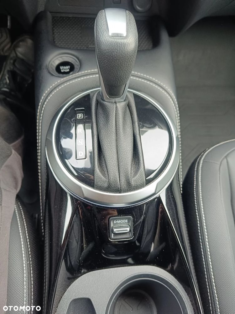 Nissan Juke 1.6 Hybrid Tekna AMT - 21