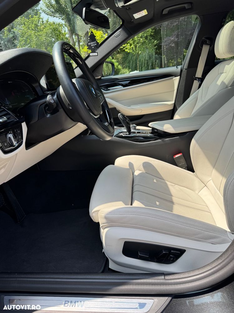 BMW Seria 5 - 12
