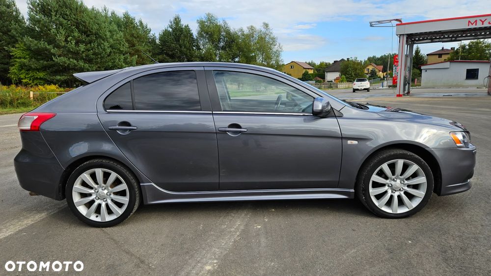 Mitsubishi Lancer 1.8 Intense - 15