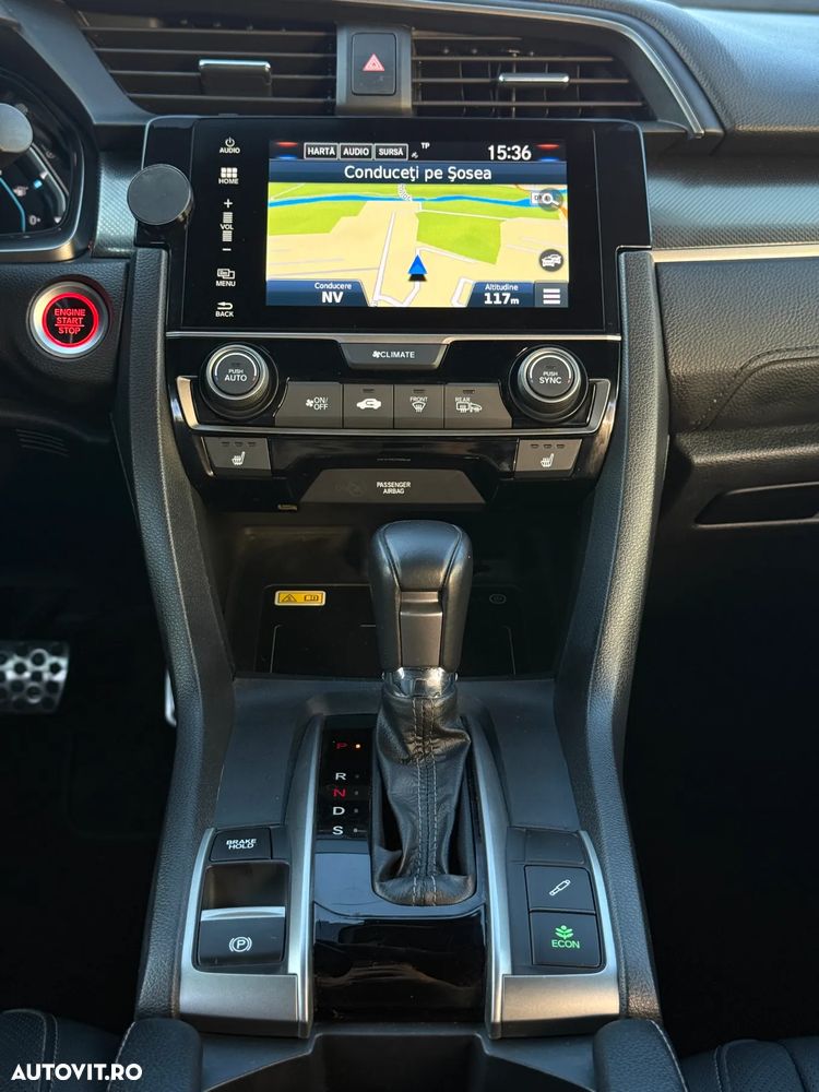 Honda Civic 1.5 i-VTEC Turbo CVT Prestige - 34