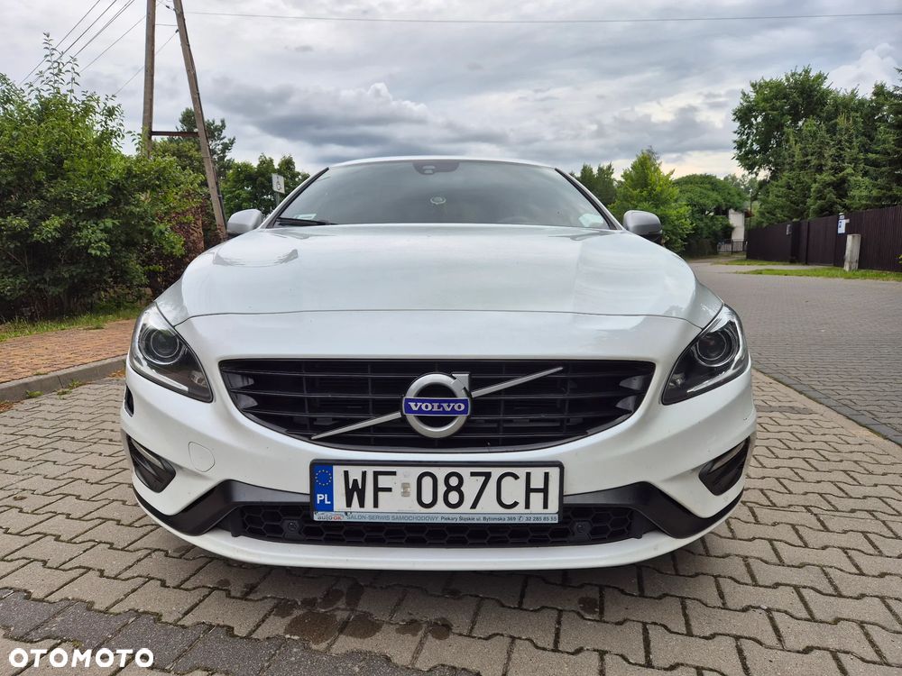 Volvo V60 D4 Drive-E R-Design Momentum - 8