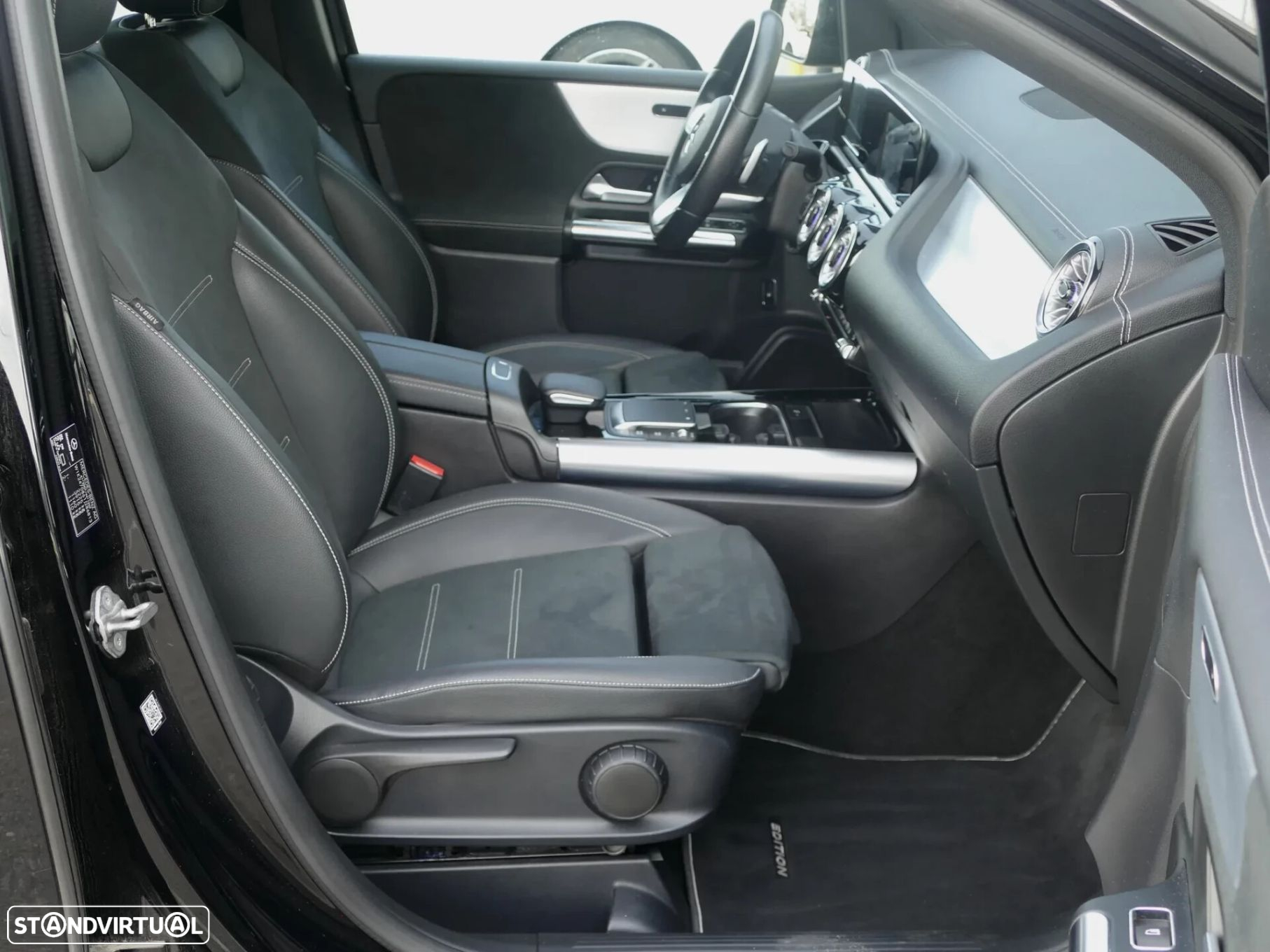 Mercedes-Benz B 250 e AMG Line - 27