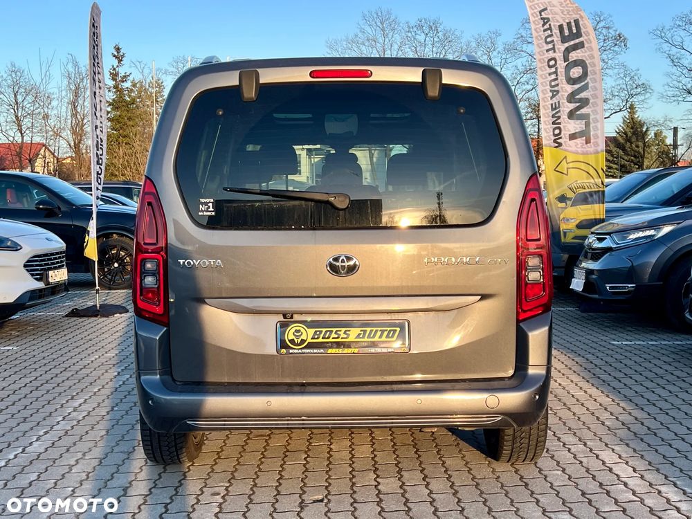 Toyota Proace City Verso - 8