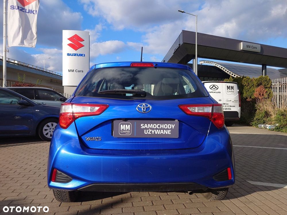 Toyota Yaris - 7