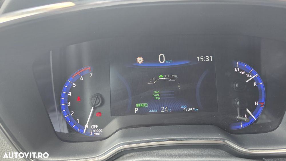 Toyota Corolla 1.8 HSD Business - 11