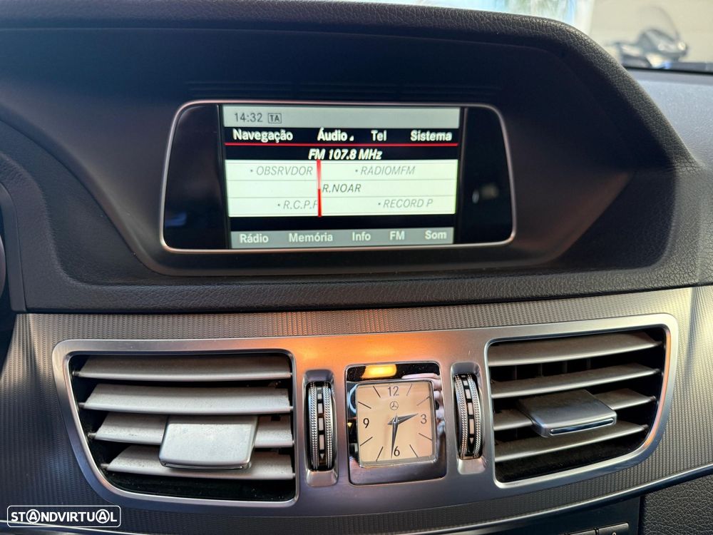 Mercedes-Benz E 300 Bluetec Hybrid Avantgarde - 14