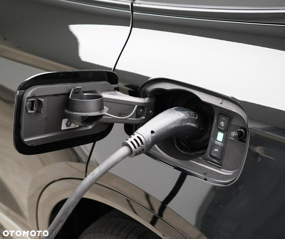 Audi Q5 Sportback - 15