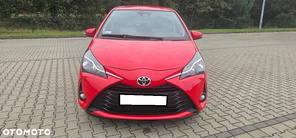 Toyota Yaris 1.5 Premium - 4