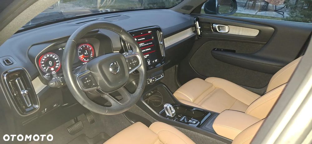 Volvo XC 40 T4 Inscription - 19