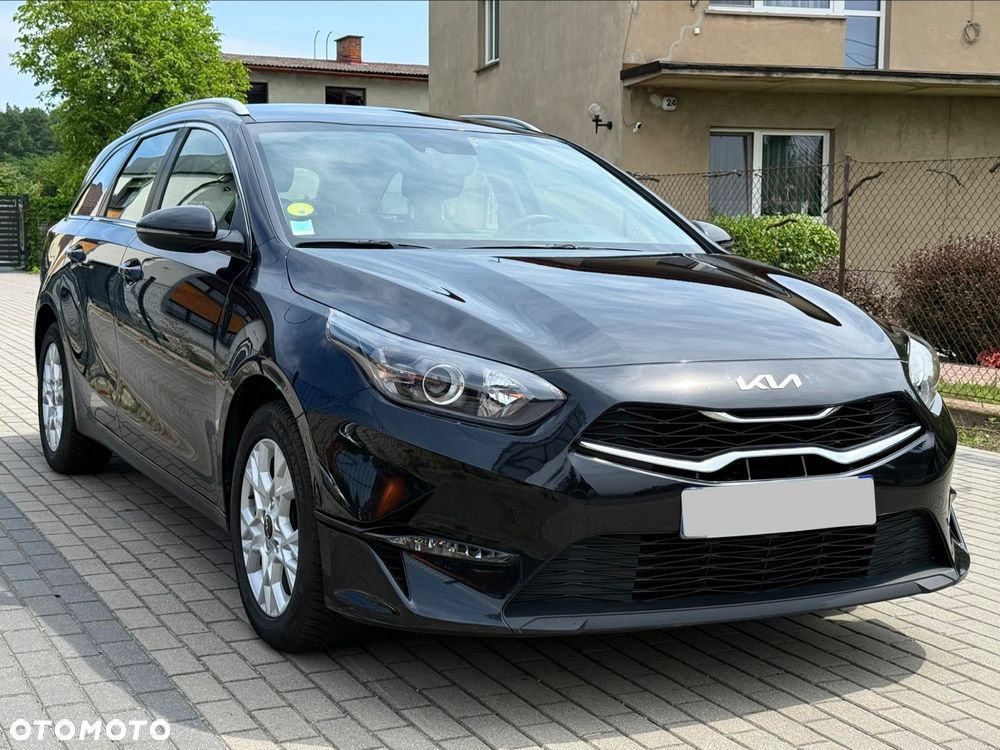 Kia Ceed 1.6 CRDi Eco-Dynamics+ (48V Mild-Hybrid) DCT7 Vision - 4