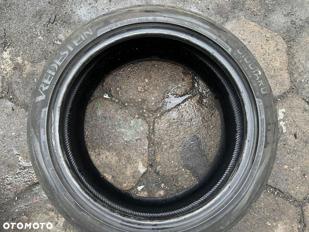 245/40R19 Vredestein Wintrac Xtreme S opona pojedynka zima 4,8mm - 5