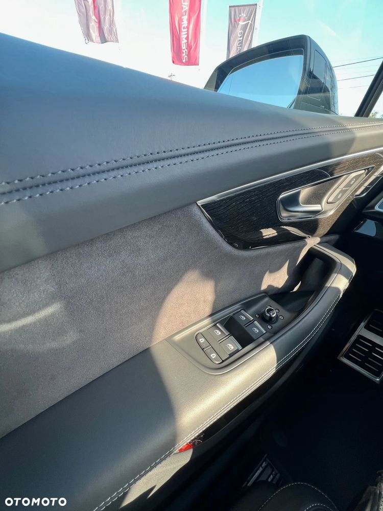 Audi SQ7 - 14
