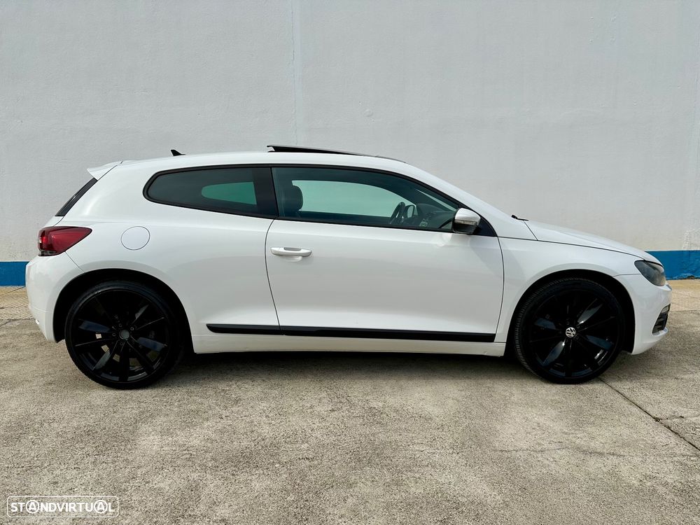 VW Scirocco 2.0 TSI Sport DSG - 5