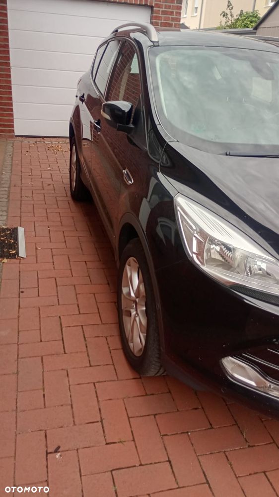 Ford Kuga 2.0 TDCi 2x4 Titanium - 15