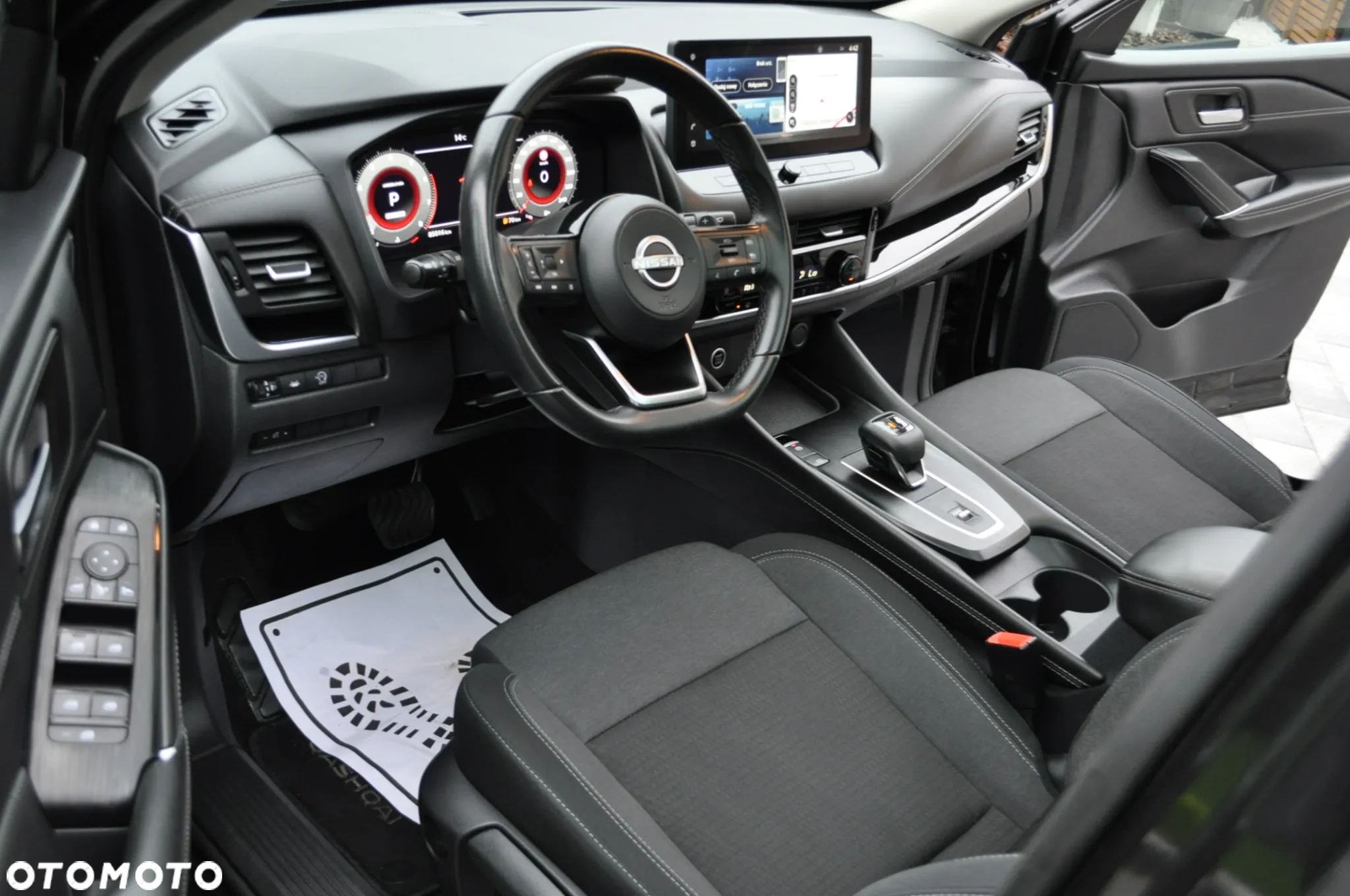 Nissan Qashqai 1.3 DIG-T MHEV Xtronic Tekna - 37