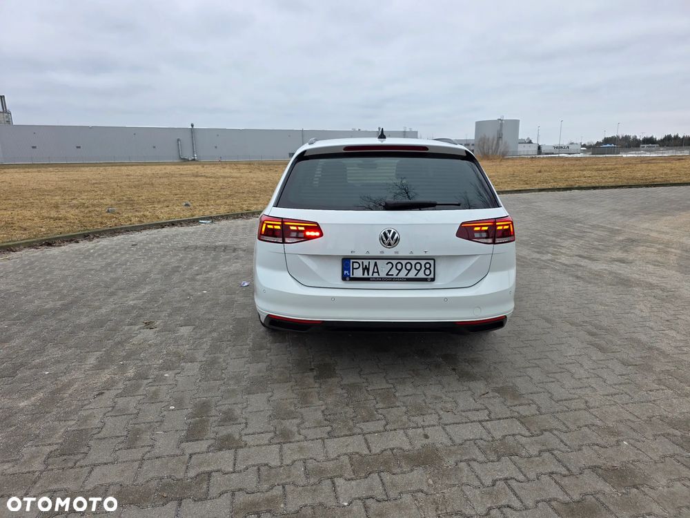 Volkswagen Passat 2.0 TDI SCR DSG Elegance - 6