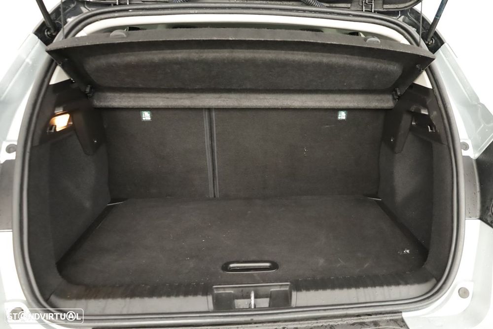 Renault Captur 1.0 TCe Techno Bi-Fuel - 26