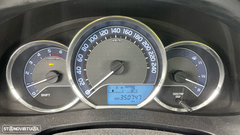 Toyota Corolla 1.4 D-4D Comfort - 6