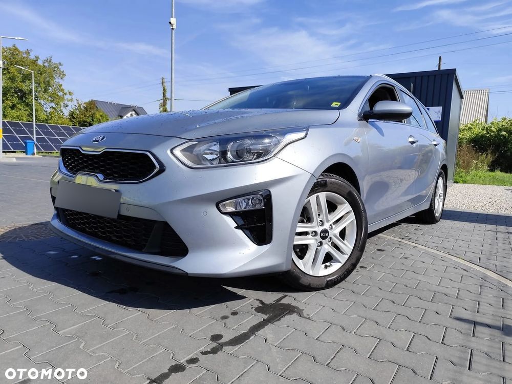Kia Ceed 1.6 CRDi SCR L - 1