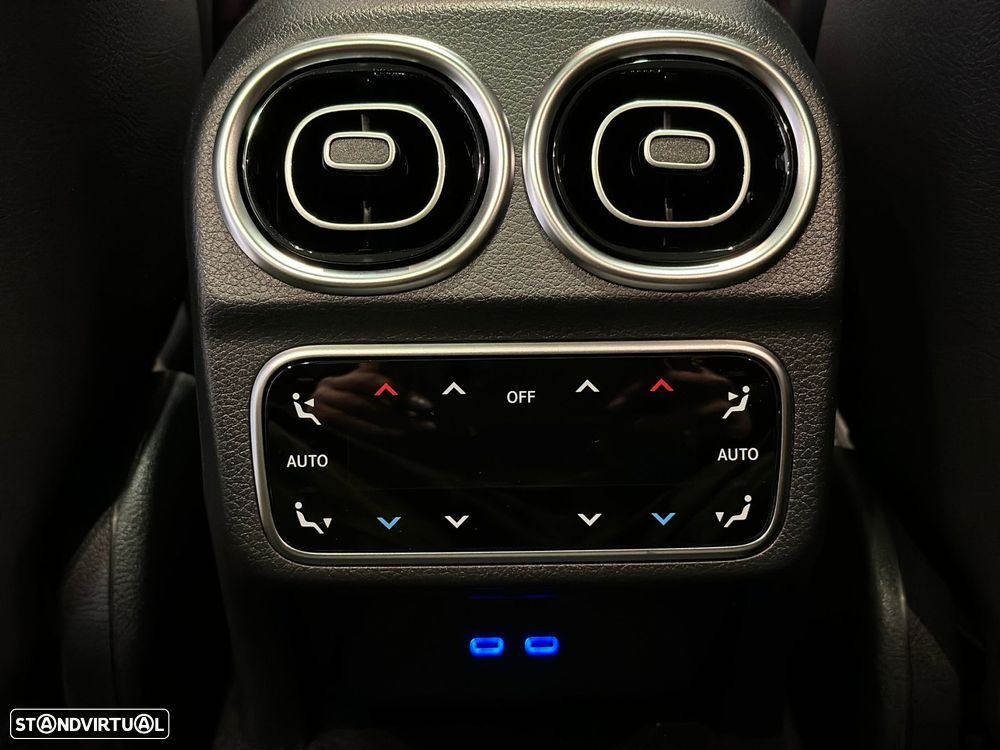 Mercedes-Benz C 300 de AMG Line - 34