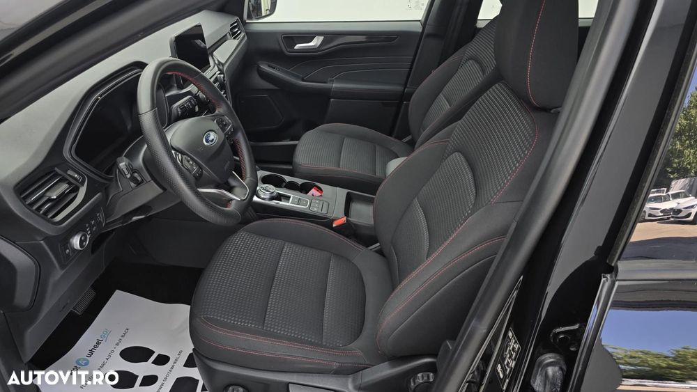 Ford Kuga 2.5 Duratec FWD PHEV ST-Line - 12