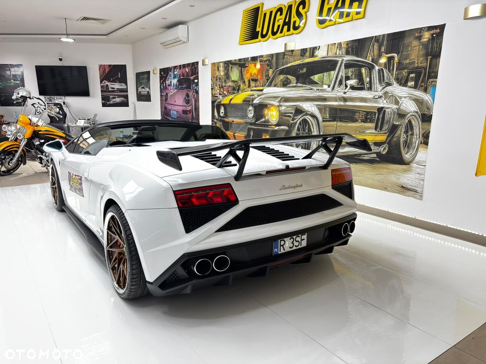 Lamborghini Gallardo - 8
