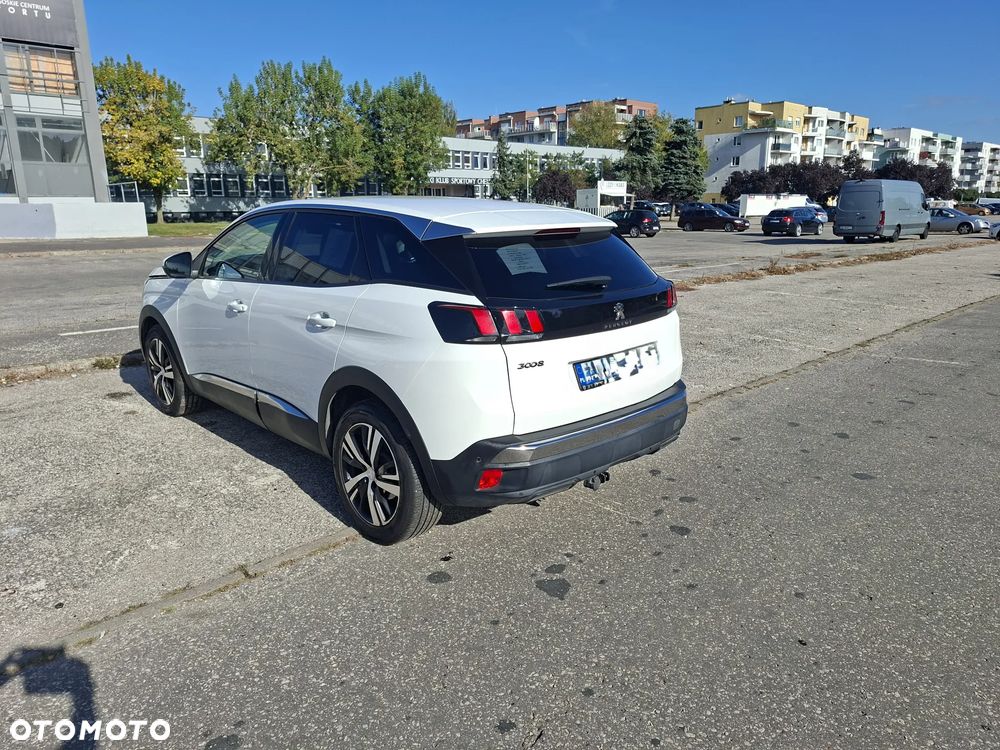 Peugeot 3008 1.2 PureTech GPF Allure S&S - 3