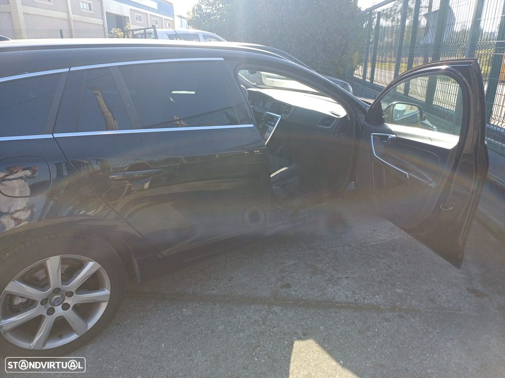 Volvo V60 - 3