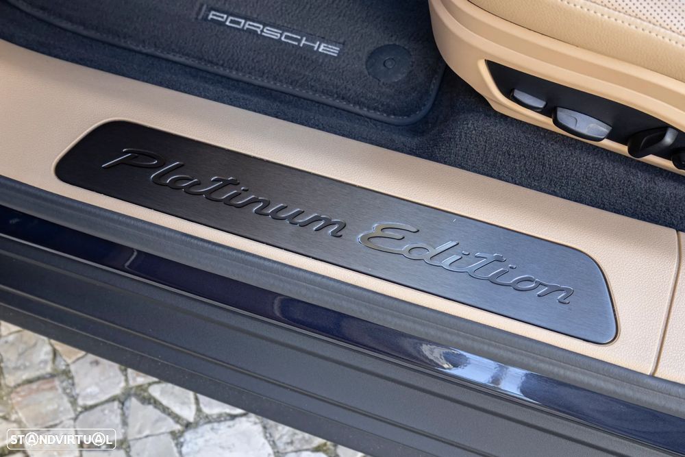 Porsche Panamera Sport Turismo 4 E-Hybrid Platinum Edition - 13