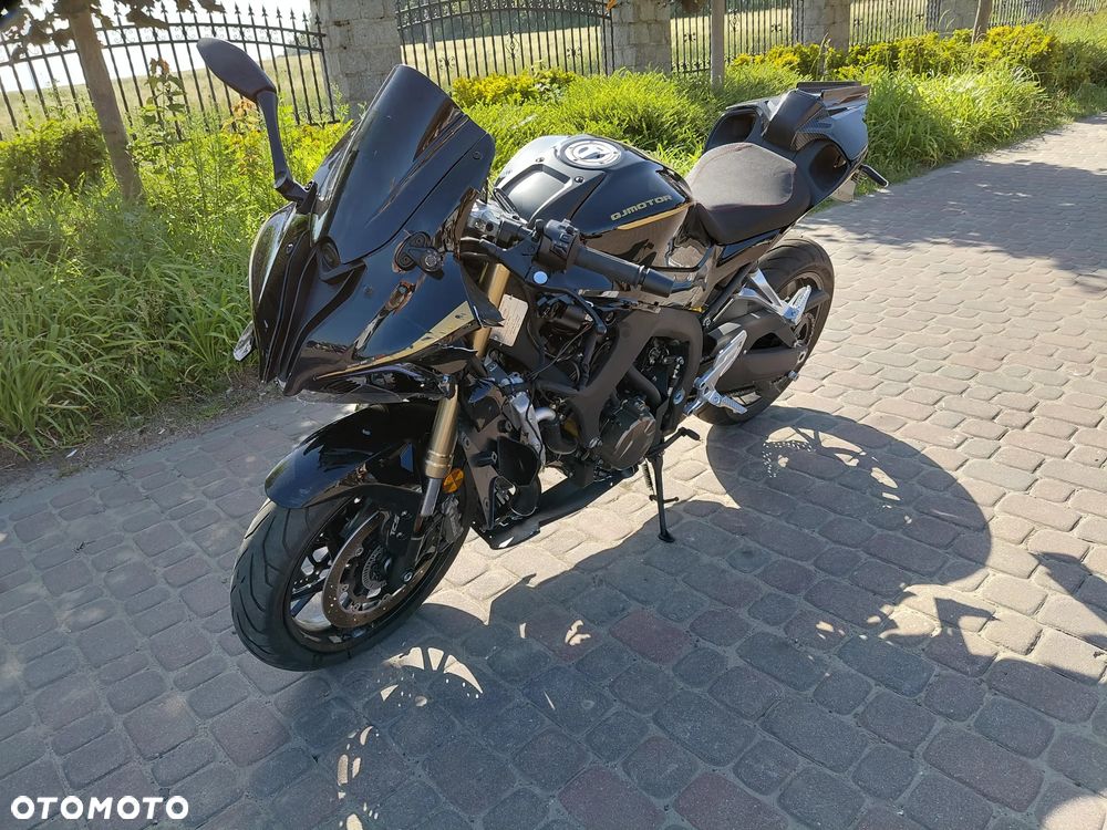 QJMOTOR SRK 800 - 1