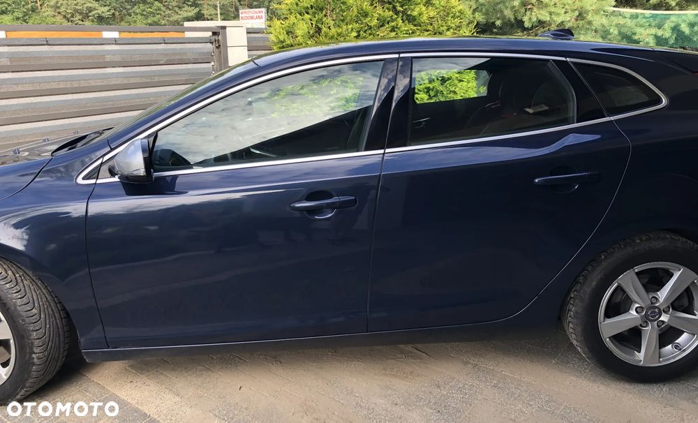 Volvo V40 - 8