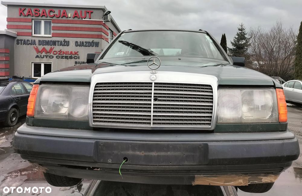 MERCEDES-BENZ 124 T-Model S124 250 TD 124.185 SILNIK KOMPLETNY SKRZYNA STEROWNIK FOTEL LICZNIK BŁOTNIK KIEROWNICA ZDERZAK KLAPA KLAMKA LAMPA SZYBA CAŁY NA CZĘŚCI - 2