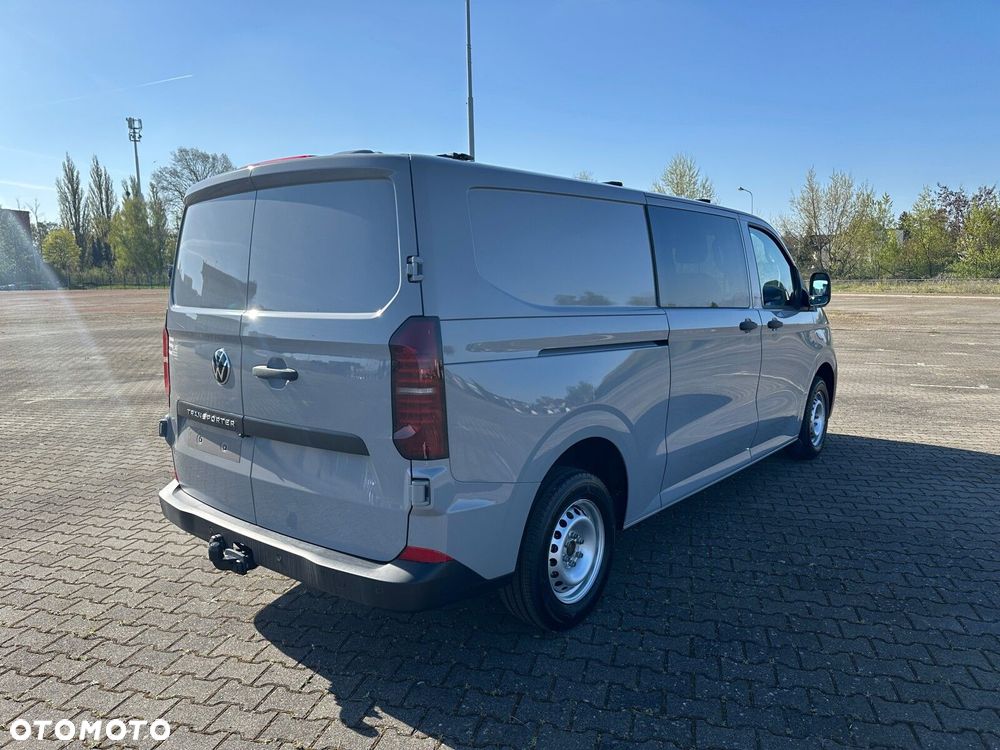 Volkswagen Transporter Transporter Furgon Plussilnik: 2,0 l TDI 150 KM / skrzynia biegów: 6-biegowa manualna rozstaw osi: 3500 mm - 6