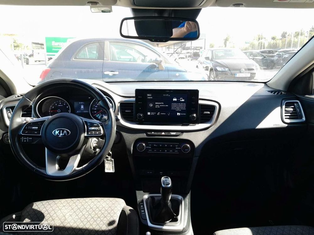 Kia Ceed 1.0 T-GDI Urban - 4