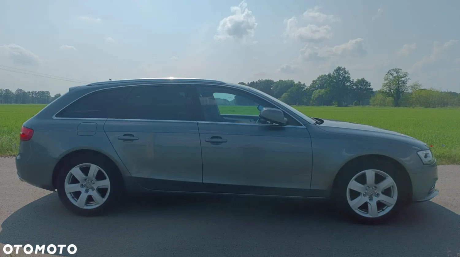 Audi A4 Avant 2.0 TDI DPF Ambiente - 15