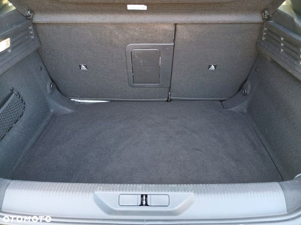 Peugeot 308 1.2 mHEV GT S&S e-DCS6 - 7
