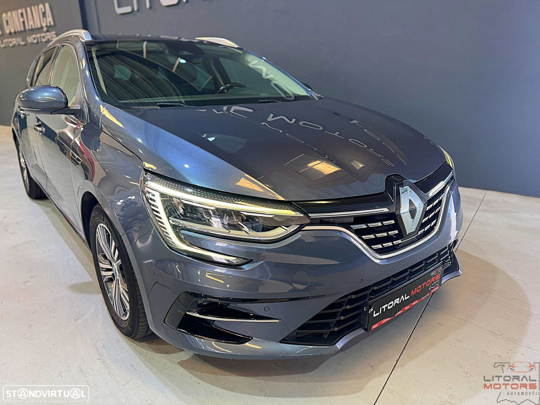 Renault Mégane Sport Tourer 1.6 E-Tech Plug-In Intens - 3