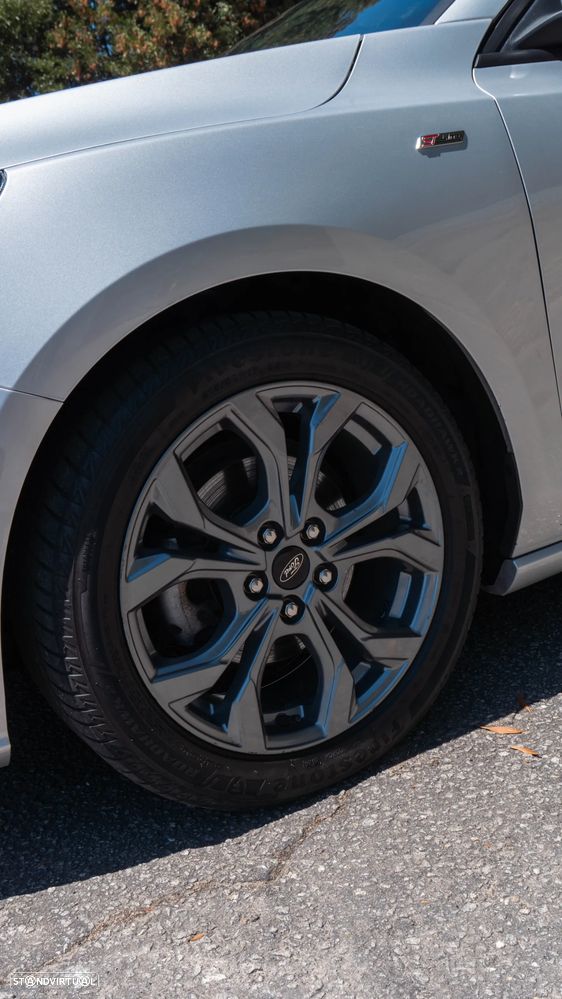 Ford Focus - 10