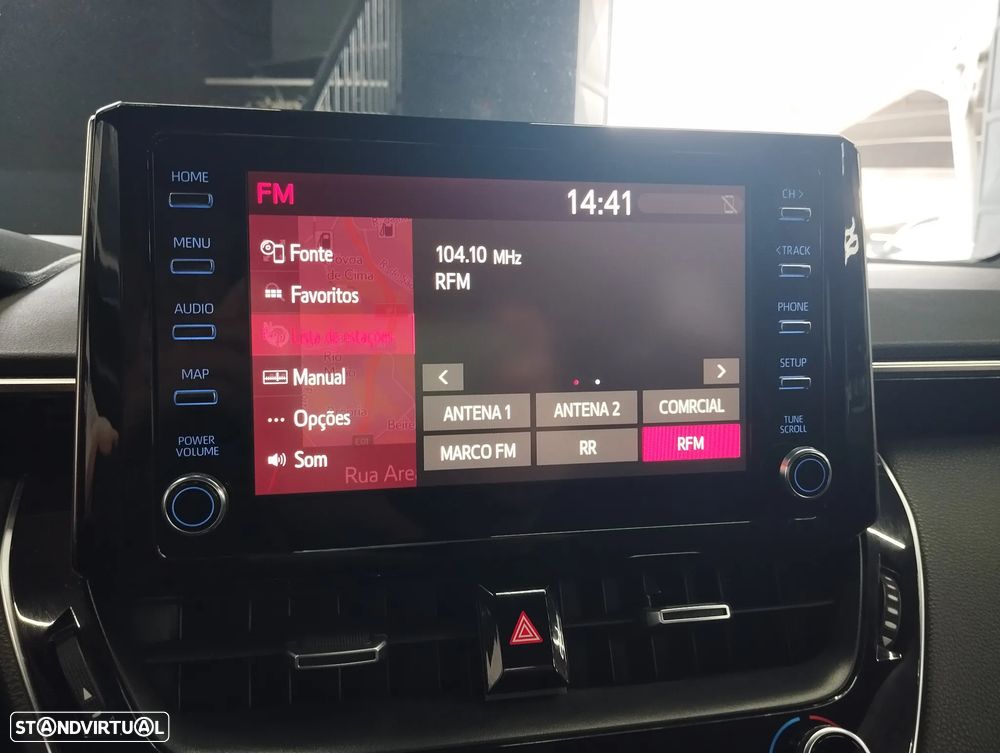 Toyota Corolla 1.8 Hybrid Comfort - 28