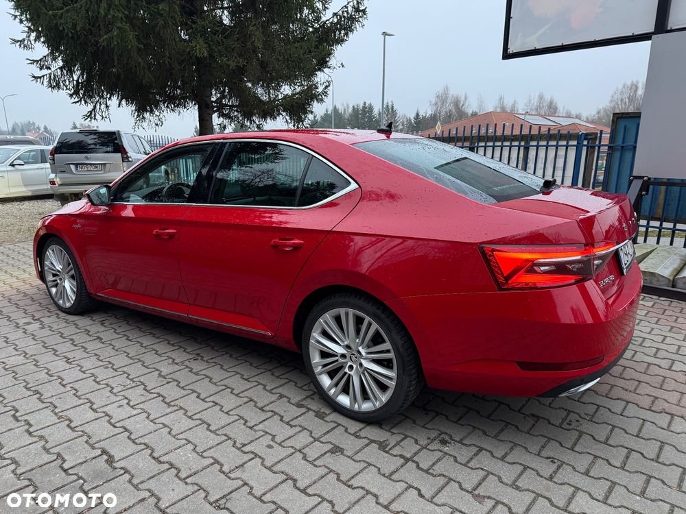 Skoda Superb 2.0 TSI L&K DSG - 9