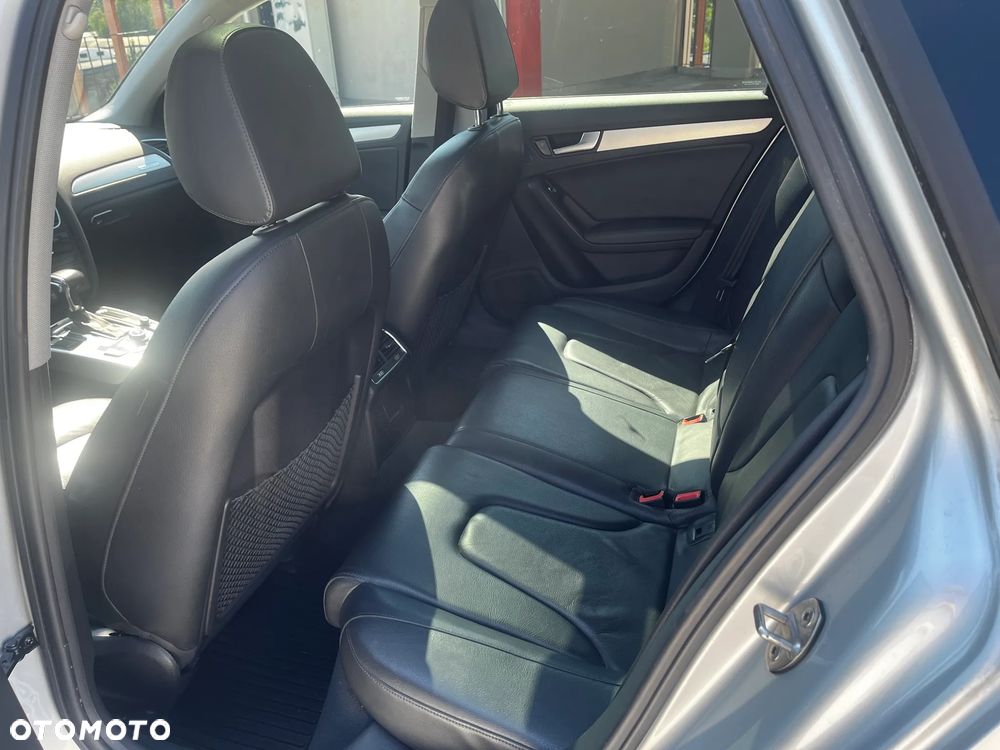 Audi A4 Allroad 2.0 TFSI S tronic - 17